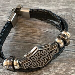 Harley-Davidson Black and Silver Braided Bracelet 7”